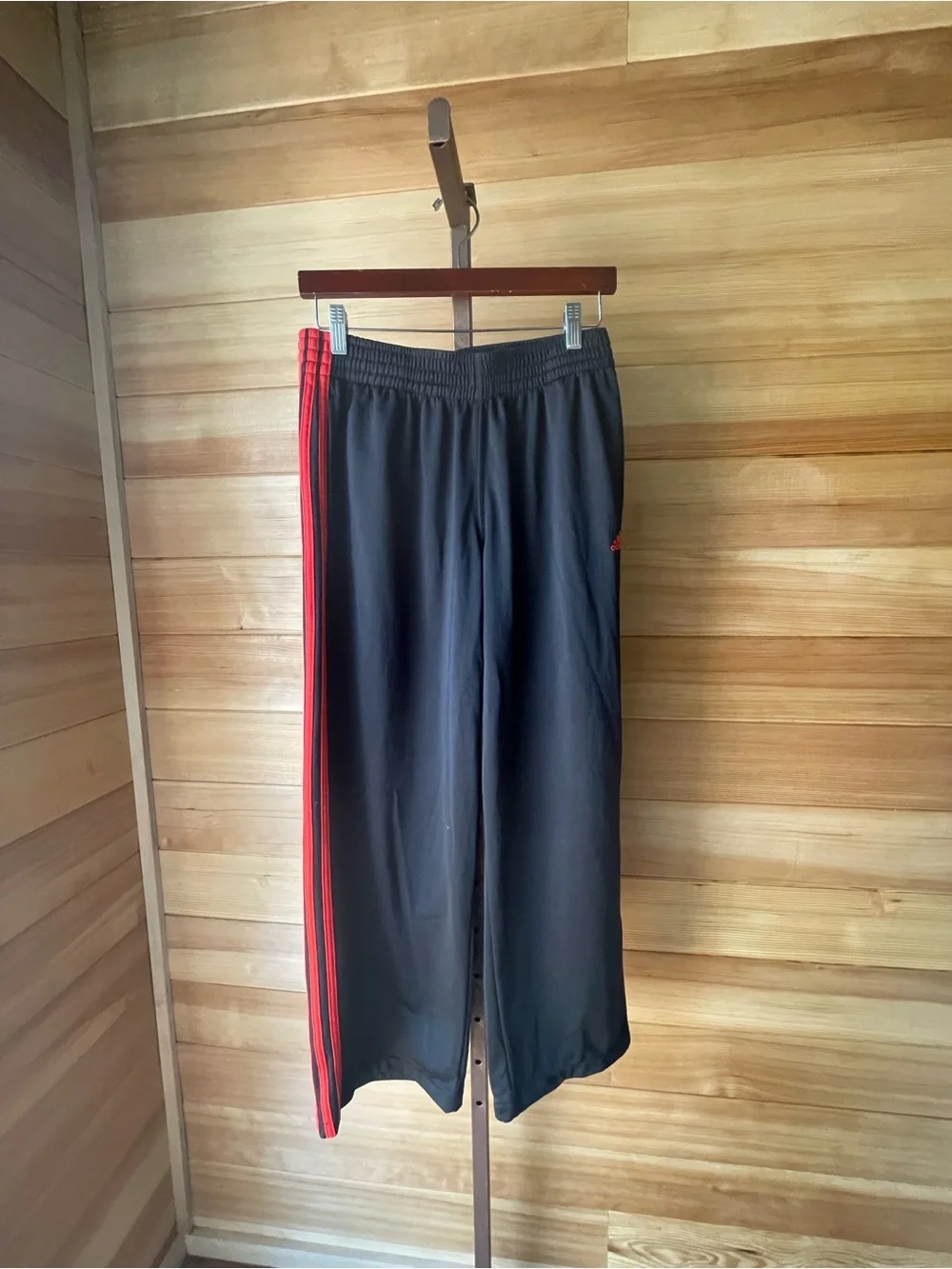 adidas Black Sweatpants with Red Side Stripes Men’s Large